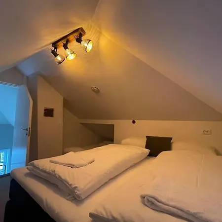 Nostalgic Nook 27 By Apartman